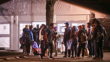 Migranter får FEMA-stöd i New York. Arkivbild. Foto: AP