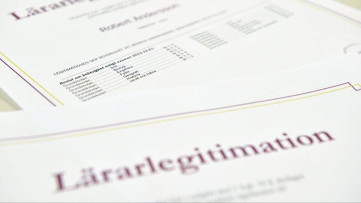 Lärarlegitimationen återkallades efter att kvinnan skickat sexuella filmer till elever.  Foto: Henrik Montgomery/TT