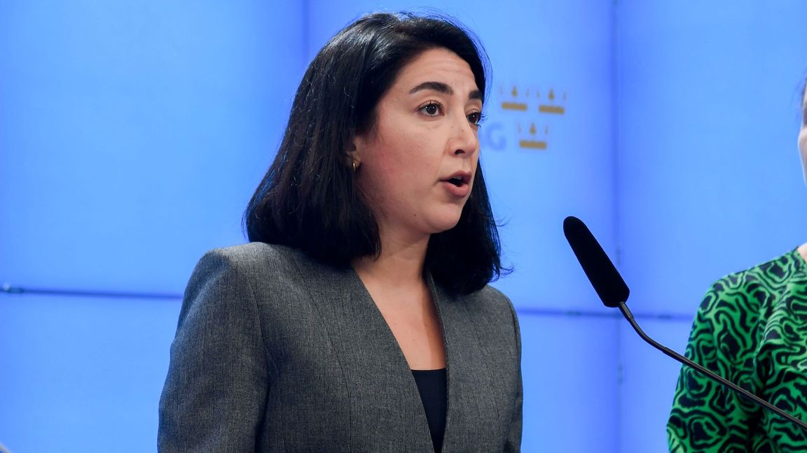 Lawen Redar (S) backar i frågan om billiga hyresrätter. Foto: Fredrik Surell/TT