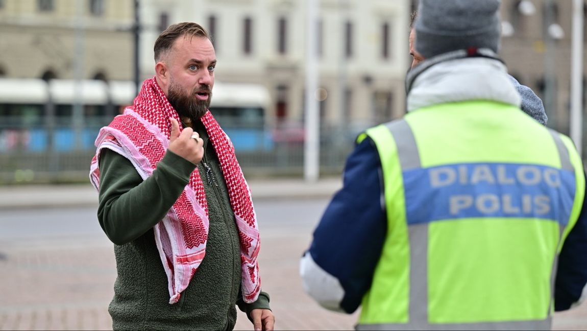 Vad är egentligen orsaken till att Lundberg uteslöts? Foto: Björn Larsson Rosvall/TT 