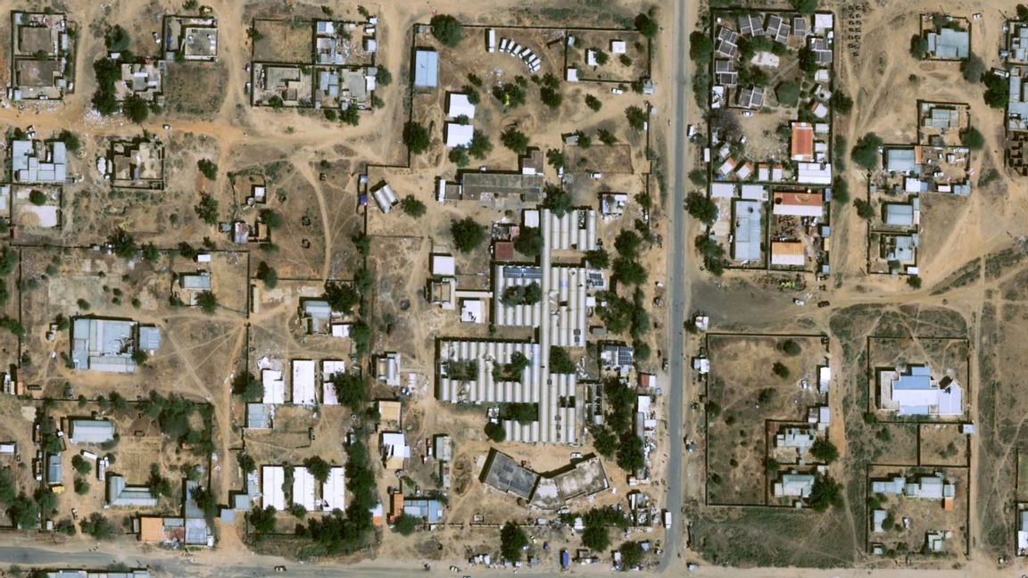 Sjukhuset i El-Fasher massakrerades av rebellgruppen RFS. Foto: Airbus DS 2025/AP/TT