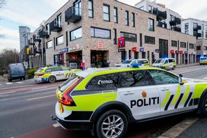 Två personer är kritiskt skadade efter ett knivdåd i Oslo. Foto: Terje Bendiksby/NTB/TT