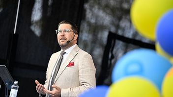 Sverigedemokraternas partiledare Jimmie Åkesson håller vårtal på Långholmen i Stockholm. Foto: Pontus Lundahl / TT