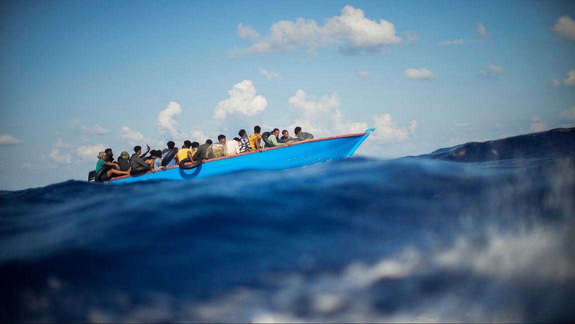 Över tusen migranter till Lampedusa