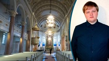 Domkyrkan i Härnösand. Vare sig vi tror eller inte så behöver vi veta mer om religion än Erik Rosén för att förstå världen. FOTO: FREDRIK SANDBERG /TT