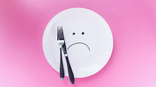 Det är svårt att leva på vegansk kost, även om man rent tekniskt kan överleva. Foto: Thought Catalog, Unsplash