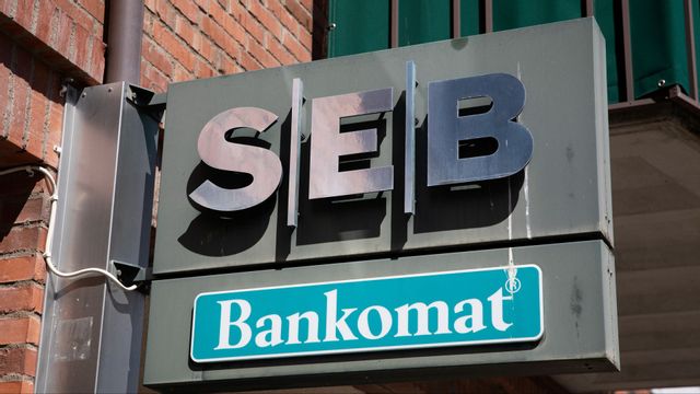 SEB bankomat skylt på Lidingö. Foto: Mickan Mörk / TT /
