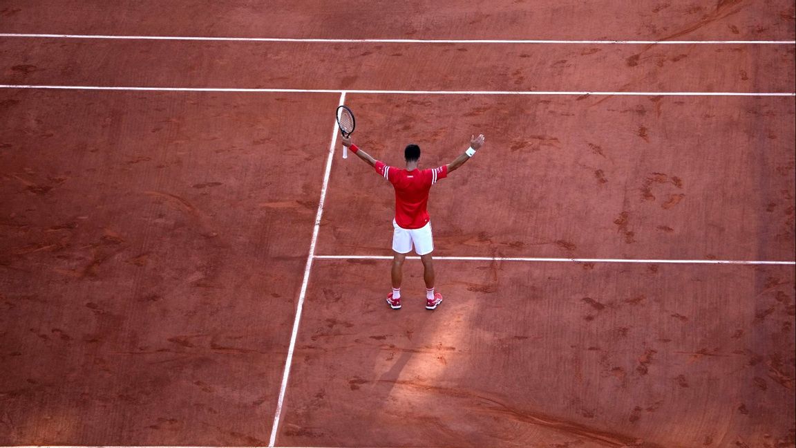 Djokovic vid sin seger av Fransk öppna förra juni. Foto: Christophe Ena