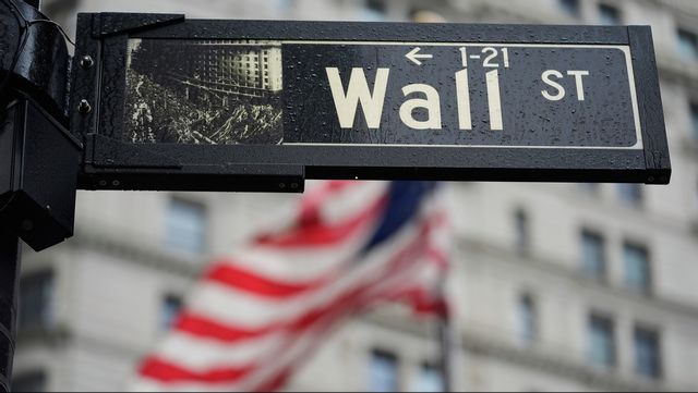 Kurserna stiger på New York-börsen efter öppning. Arkivbild.  Seth Wenig/AP/TT