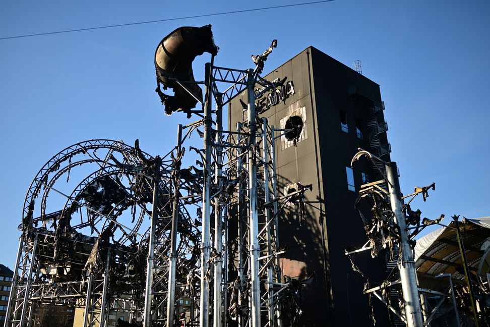 Den utbrunna anläggningen efter branden på Lisebergs Oceana. Arkivbild Björn Larsson Rosvall/TT