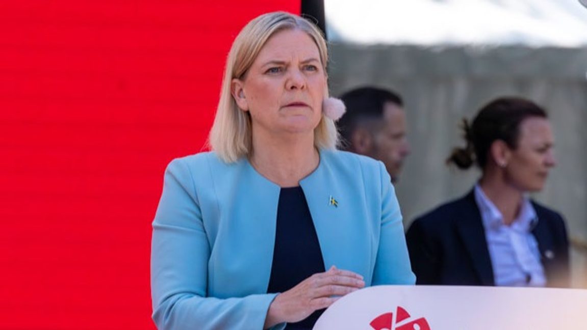 Magdalena Andersson (S) och Socialdemokraterna sätter makten före Sverige, menar debattören. Foto: Bene Riobó, CC BY-SA 4.0.