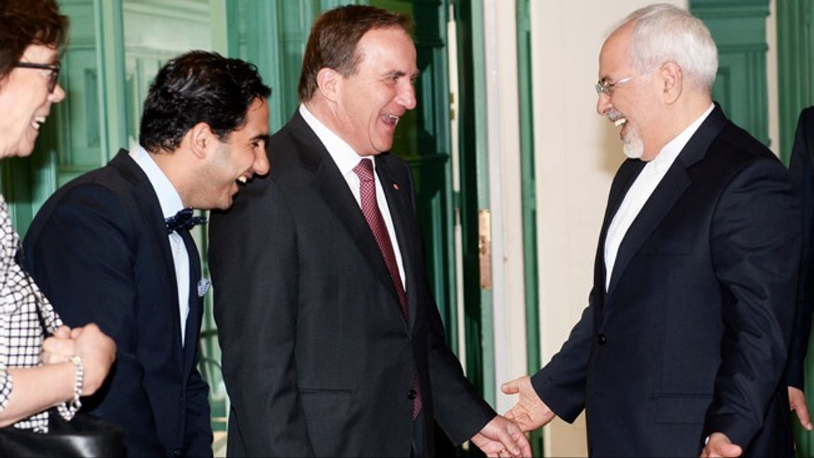 Lyckligare tider för Javad Zarif. 2016 träffade han civilminister Ardalan Shekarabi (S) och statsminister Stefan Löfven (S). Foto: Fredrik Sandberg/TT