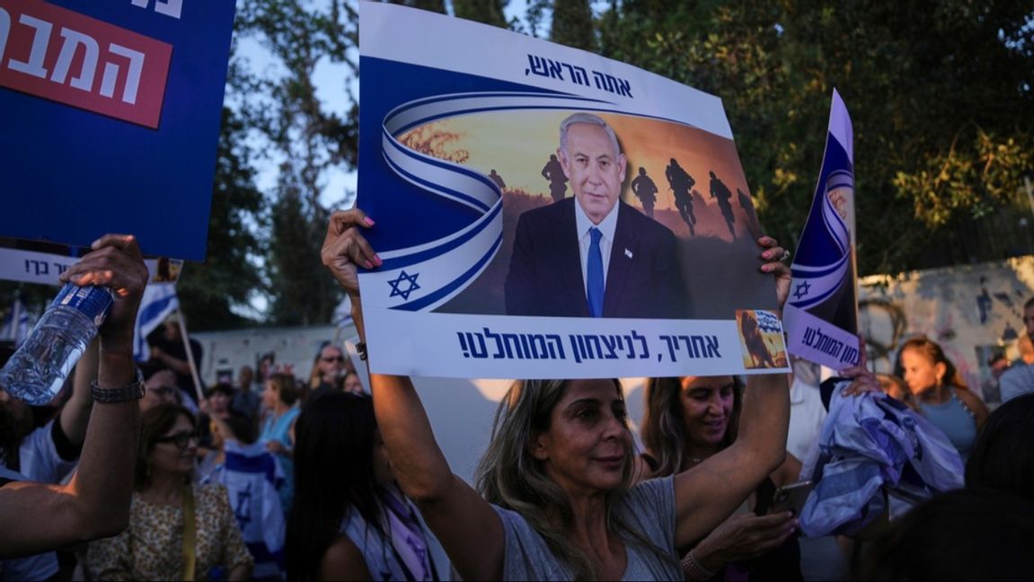 Kämpar Benjamin Netanyahu för Israel eller för Benjamin Netanyahu? Photo credit: Mahmoud Illean / TT