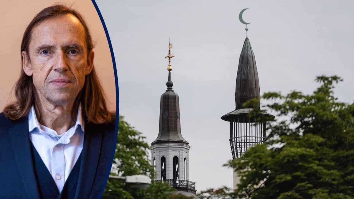 Sida vid sida, kyrkan och moskén. Foto: Stina Stjernkvist/TT