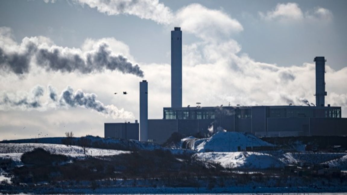 Elproduktion i vinterlandskap. Prisskillnaderna mellan Sveriges elområden förklaras av olika produktionsförutsättningar mellan norr och söder. Foto: Johan Nilsson/TT.