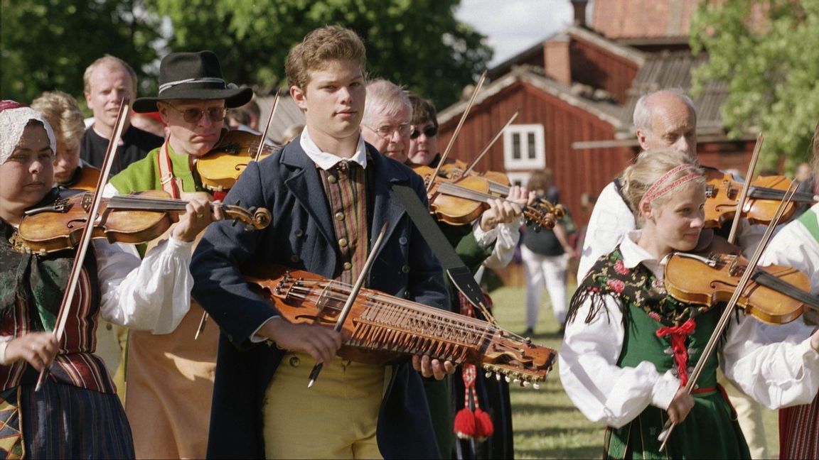 Svensk folkmusik är bland det svenskaste som finns, trots att ord som polska, rheinländer och engelska avslöjar utländska influenser Foto: Henrik Montgomery/TT