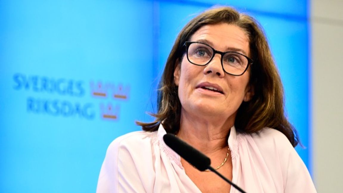 Politiska vilden Elsa Widding har tidigare lämnat både SD och Mod. Nu startar hon ett nytt parti som planerar att ställa upp i riksdagsvalet 2026. Foto: Jonas Ekströmer/TT.