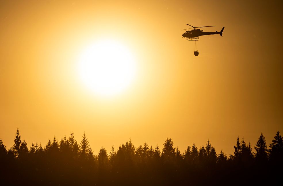 MSB:s skogsbrandsbekämpande helikoptrar har använts flitigt den senaste tiden. Arkivbild. Foto: Johan Nilsson/TT