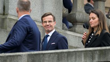 Statsminister Ulf Kristerssons presschef Siri Steijer (t.h) bekräftar för DN att hon hjälpte den tidigare säkerhetsrådgivaren Henrik Landerholm med inläggen på sociala medier. Foto: Janerik Henriksson/TT