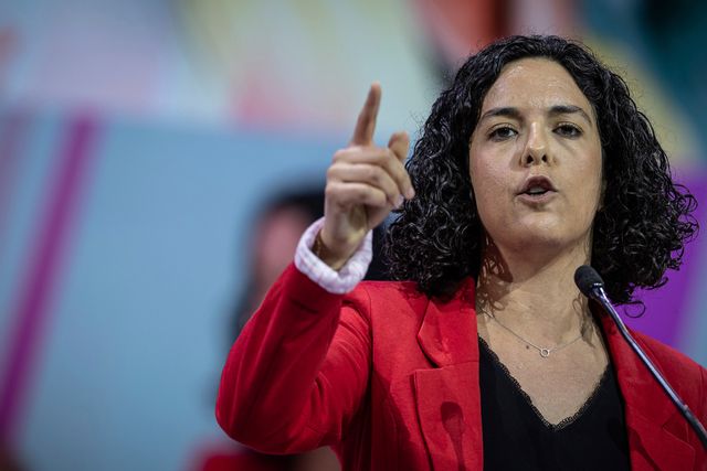 Franska EU-parlamentsledamoten Manon Aubry under ett valmöte i Paris i fjol. Arkivbild. Foto: Aurelien Morissard/AP/TT