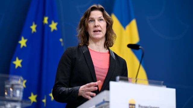 Jämställdhetsminister Nina Larsson (L). Foto: Pontus Lundahl/TT.