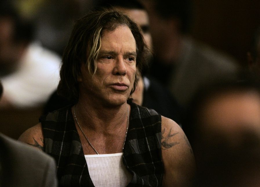 Mickey Rourke får inte vara kvar i "Big brother"-huset. Arkivbild. Rich Schultz/AP/TT