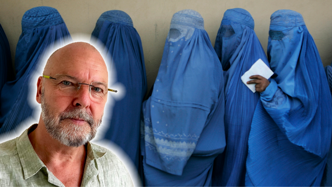 Vilken kvinna skulle klä sig så här frivilligt? Foto: Ahmad Massoud / TT