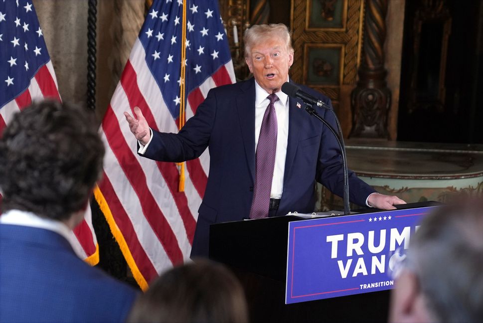 Donald Trump vill införa en rad handelstullar. Evan Vucci AP/TT.