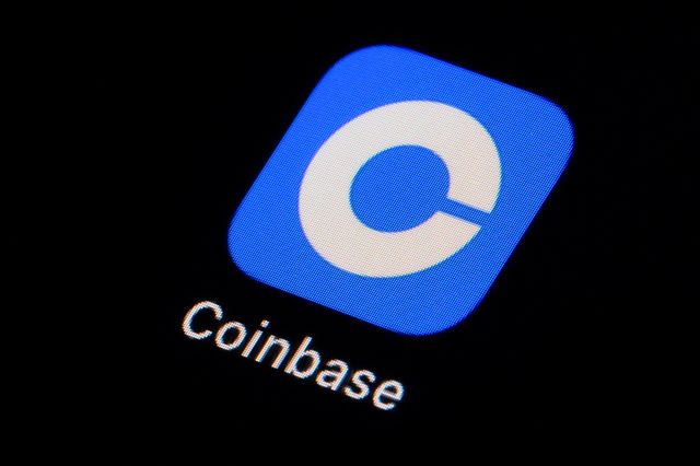 Coinbase har utretts av USA:s finansinspektion men meddelar nu att utredningen kan vara på väg att läggas ned. Arkivbild. Foto: Matt Slocum AP/TT