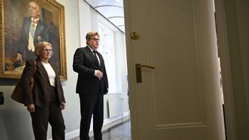 Rikspolischefen måste börja förklara varför det är viktigare att prioritera ordning än demokrati? Foto: Fredrik Sandberg/TT 