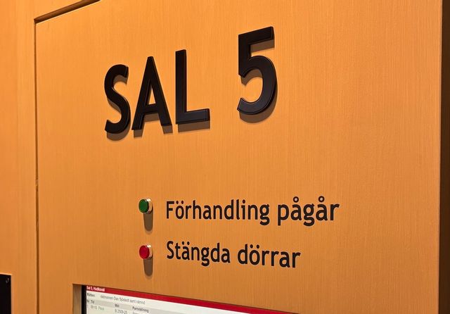 Förhandlingen hålls i Hälsinglands tingsrätt i Hudiksvall. Marc Skogelin/TT