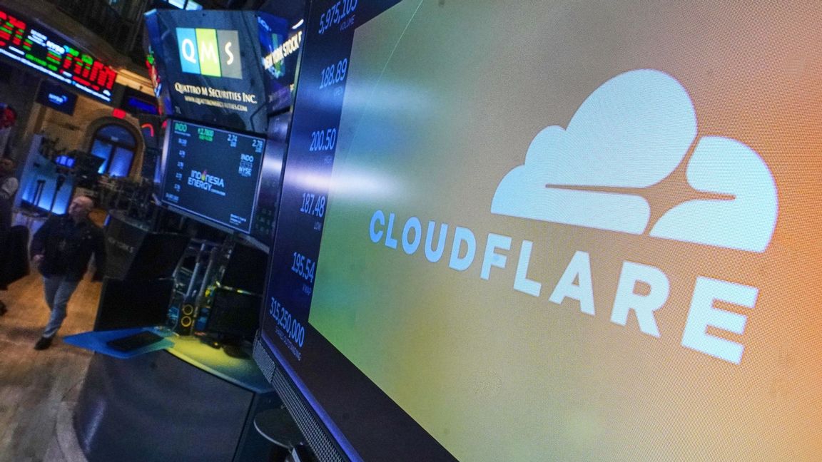 IT-säkerhetsbolaget Cloudflare har störningar, vilket drabbar sajter världen över. Foto: Richard Drew/AP/TT
