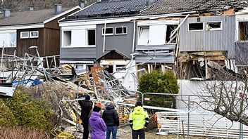 Bild på skadorna efter det bombdåd den misstänkte 24-åringen dömdes till fängelse för. Bild: Jonas Ekströmer / TT 