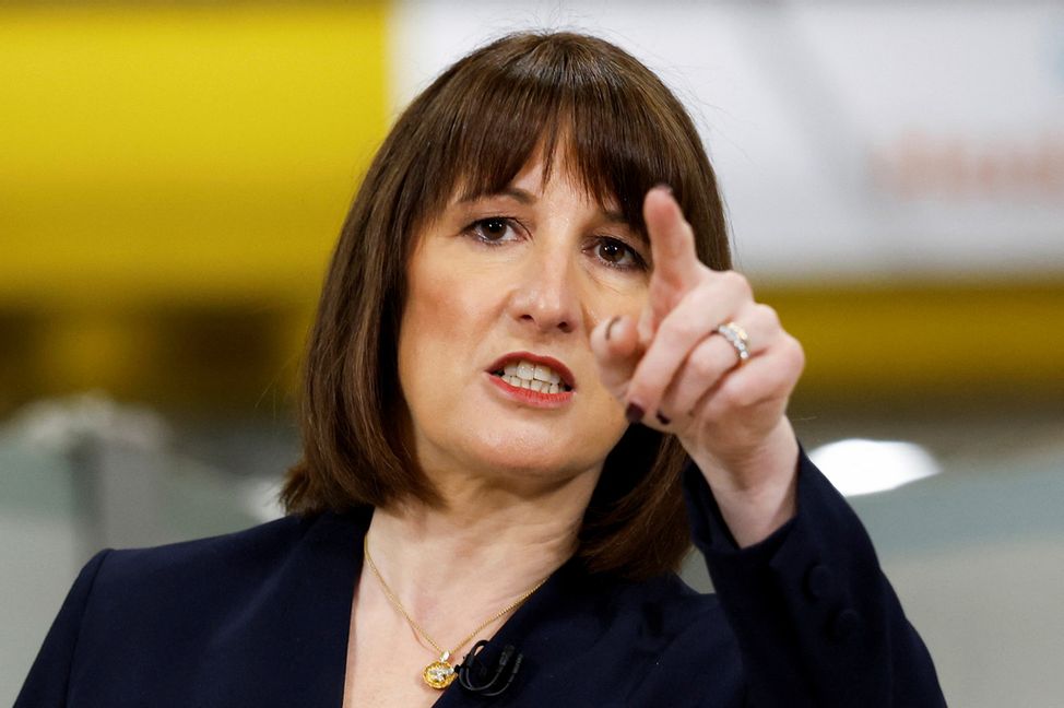 Storbritanniens finansminister Rachel Reeves. Arkivbild Peter Cziborra AP/TT