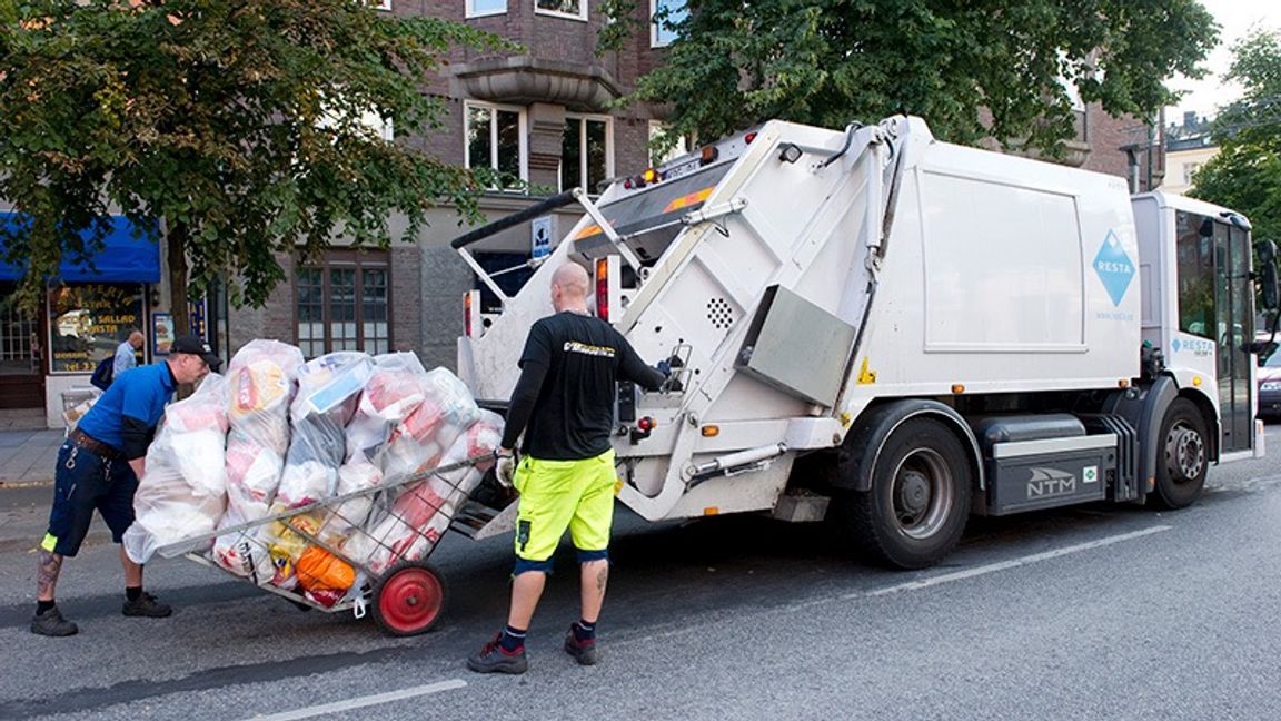 Helt fredlig sophämtning (arkivbild). Foto: Bertil Ericson / TT