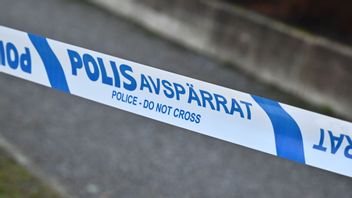 Polisen ska göra en teknisk undersökning i mannens hem. Foto: Claudio Bresciani/TT