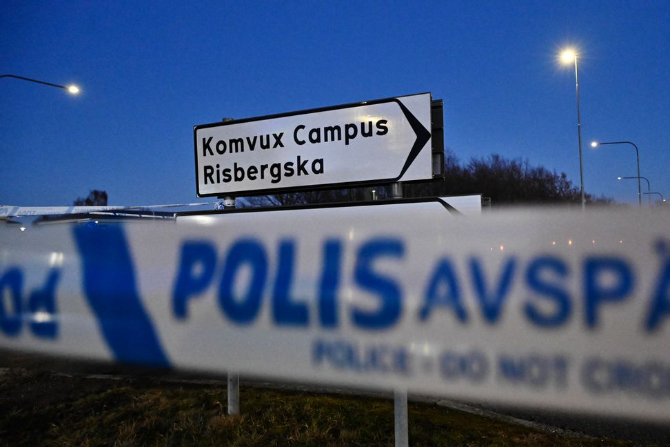 En beväpnad man dödade på tisdagen tio personer inne på Campus Risbergska i Örebro och sköt sig själv till döds. Anders Wiklund/TT