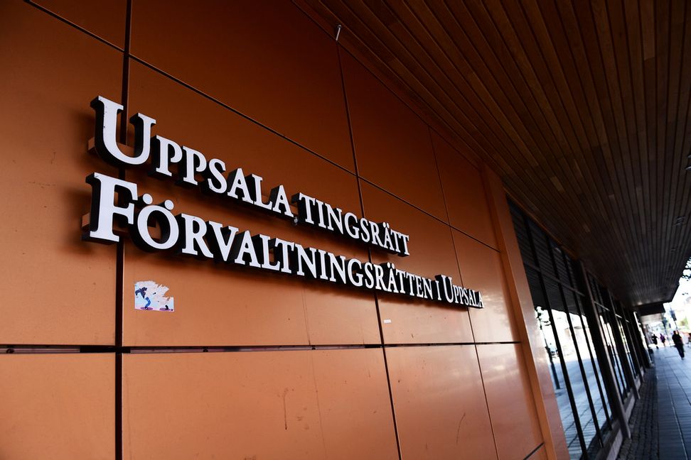 Sju åtalas nu vid Uppsala tingsrätt. Foto: Stina Stjernkvist/ TT