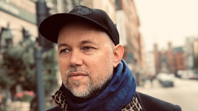 Popartisten Tomas Andersson Wij är trött på mellanrätten. Foto: Josefin Janson (CC BY-SA 4.0)