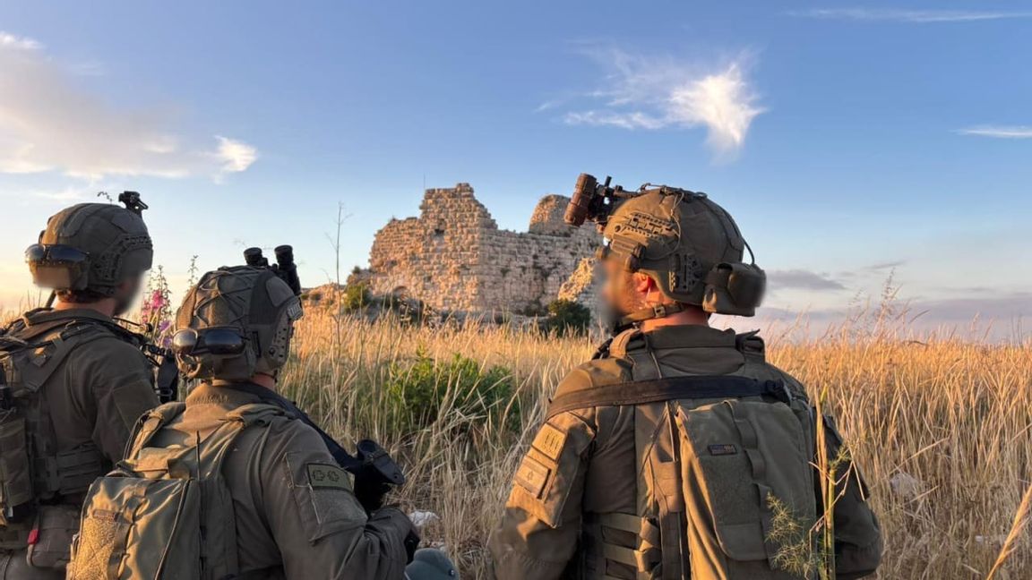 IDF-soldater utanför Beauforts slotsruin. Foto: IDF Spokespersons Unit