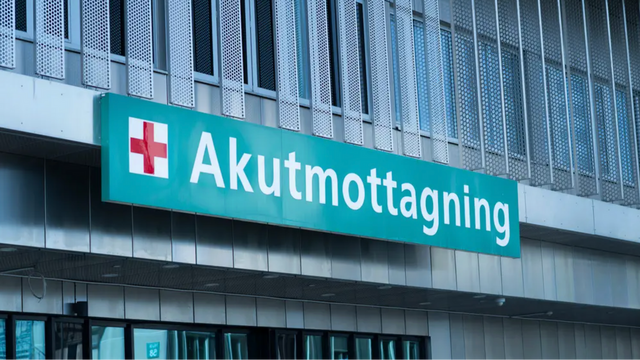 Genrebild. Skylt till akutmottagningen på Danderyds sjukhus. Foto: Viktoria Bank/TT