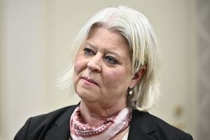 Socialtjänstminister Camilla Waltersson Grönwall (M). Arkivbild. Foto: Christine Olsson/TT