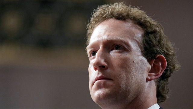 Metachefen Mark Zuckerberg vid ett framträdande i USA:s senat i vintras. Arkivfoto. Foto: Susan Walsh/AP/TT