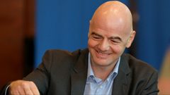 Mexiko och Argentina stöttar Infantino