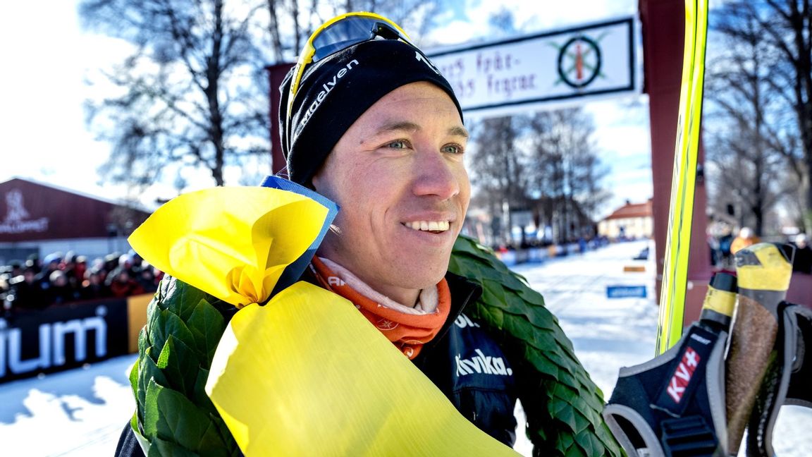 Sveriges Emil Persson vinner Vasaloppet. Foto: Ulf Palm / TT 