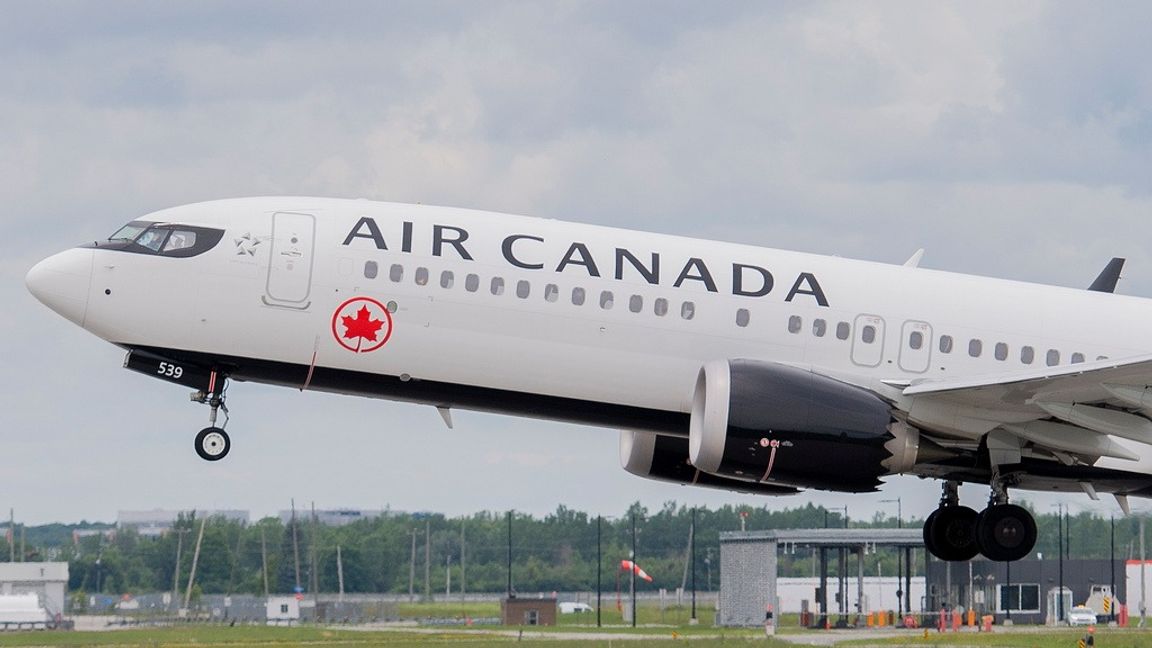 Ett Air Canada-plan lyfter från Montreals flygplats. Arkivbild. Foto: GRAHAM HUGHES/AP/TT