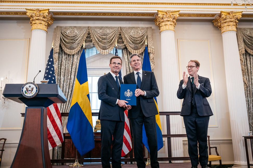 USA:s tidigare utrikesminister Antony Blinken och Sveriges statsminister Ulf Kristersson (M) samt dåvarande utrikesminister Tobias Billström (M) på USA:s utrikesdepartement för exakt ett år sedan. Tom Samuelsson / Regeringskansliet