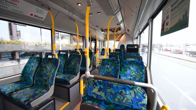 Arkivbild, Ali Lorestani / TT. Bussen på bilden har inget med attacken att göra.