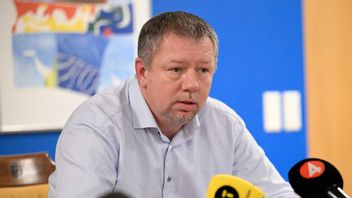 2010-2024 var Roger Fredriksson (M) kommunstyrelsens ordförande i Ronneby. Nu åtalas en 38-åring för att bland ha skickat dödshot till Blekingekommunens tidigare starke man. Arkivbild. Foto: Johan Nilsson/TT