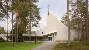 Röbäcks kapell i Umeå. Foto: MikaelLindmark, CC BY-SA 3.0, via Wikimedia Commons. 